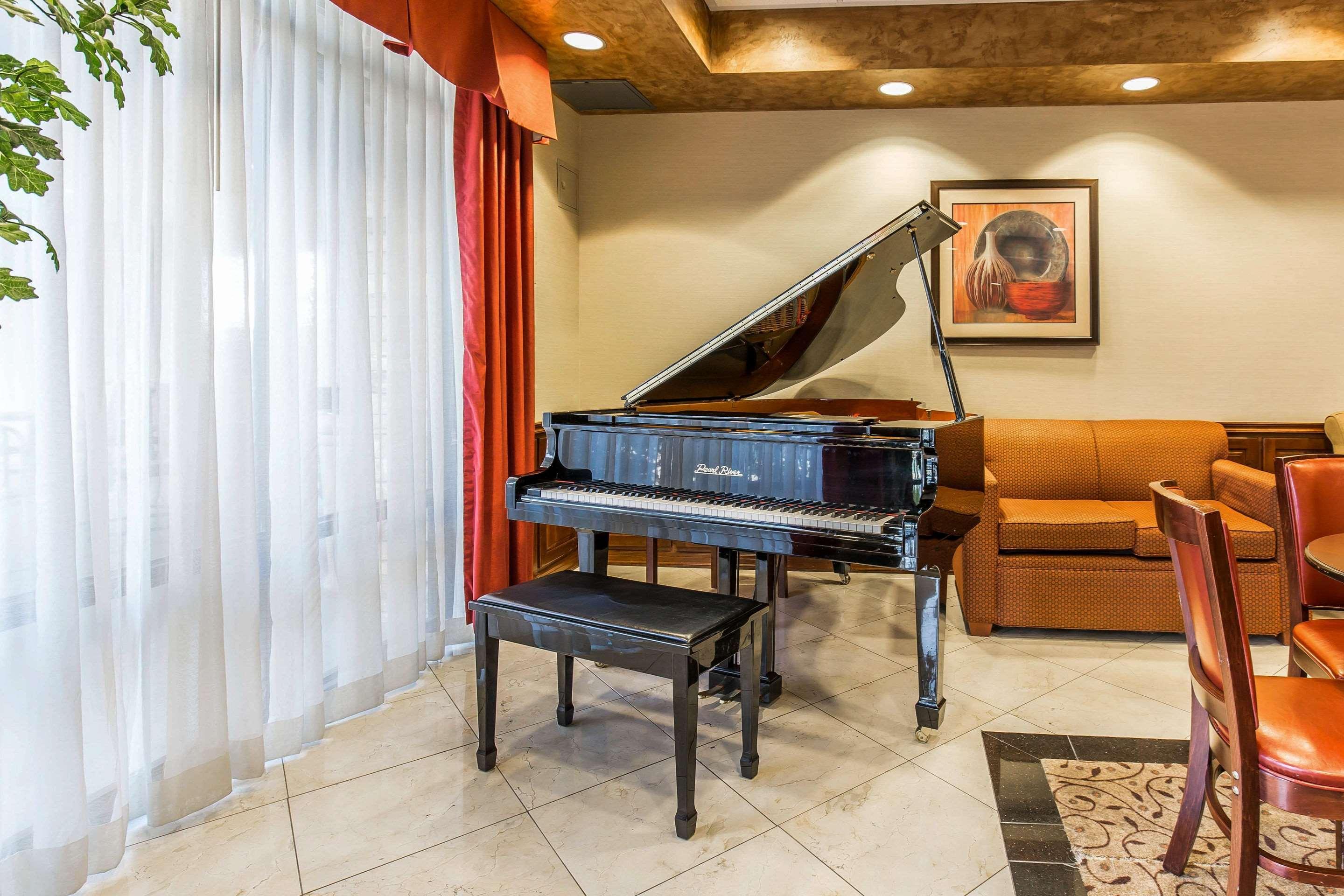Comfort Inn & Suites Henderson - Las Vegas Zewnętrze zdjęcie